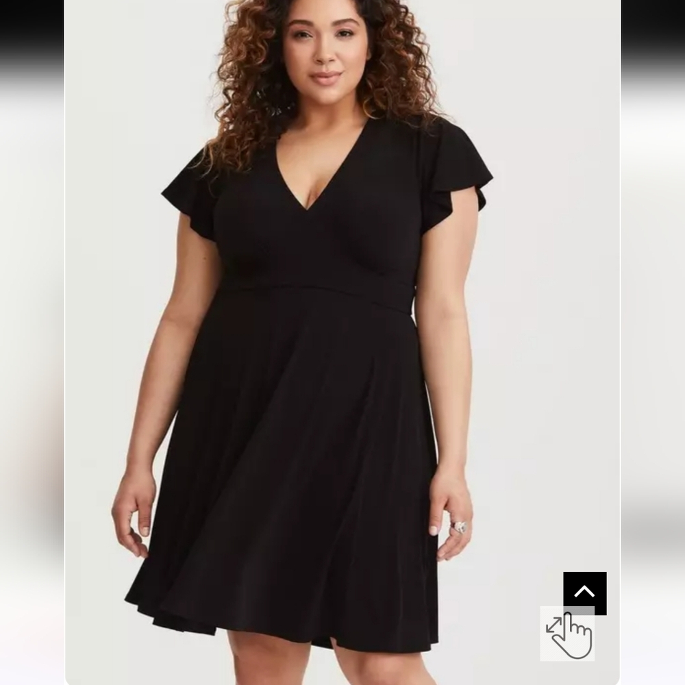 Torrid Women’s Short Sleeve V Neck Black Midi Dress Size 00 (M/L) Plus Size